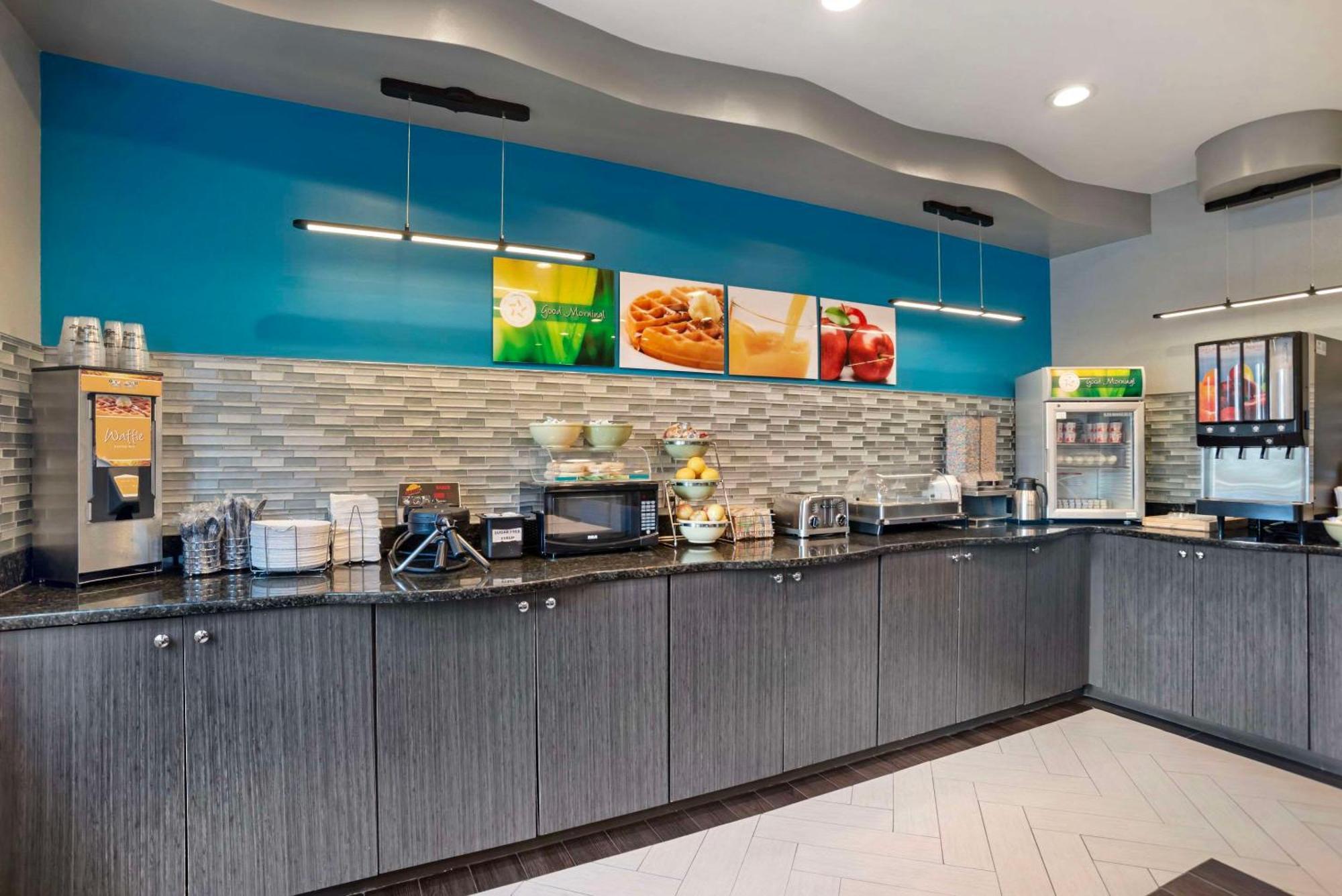 Quality Inn & Suites Birmingham - Highway 280 Kültér fotó