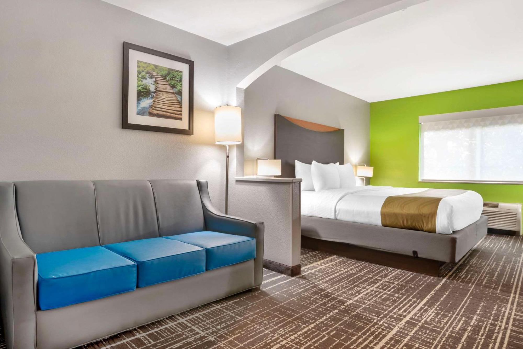 Quality Inn & Suites Birmingham - Highway 280 Kültér fotó