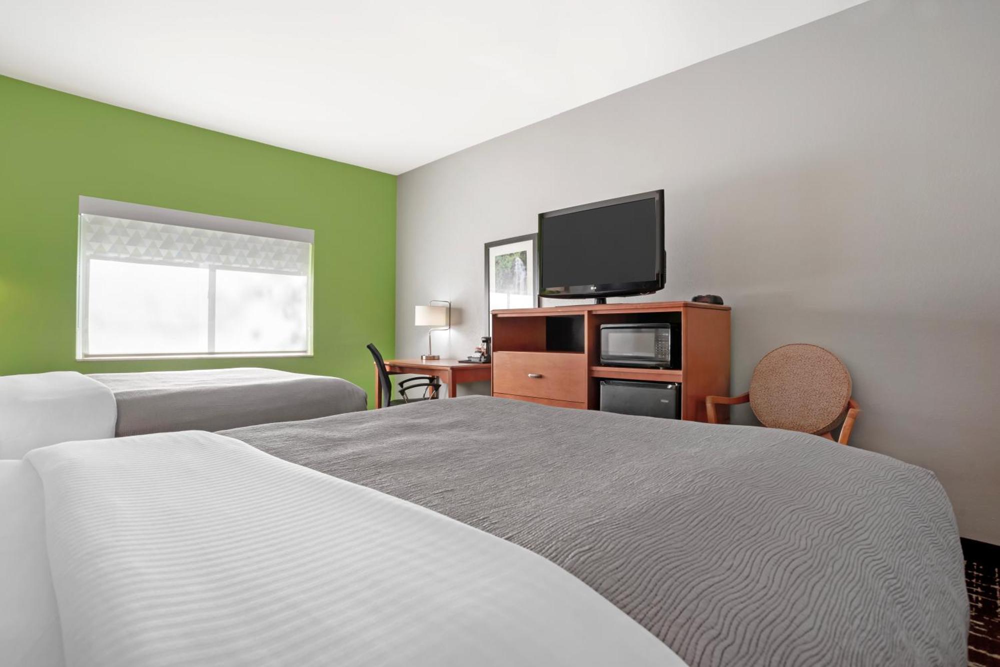Quality Inn & Suites Birmingham - Highway 280 Kültér fotó