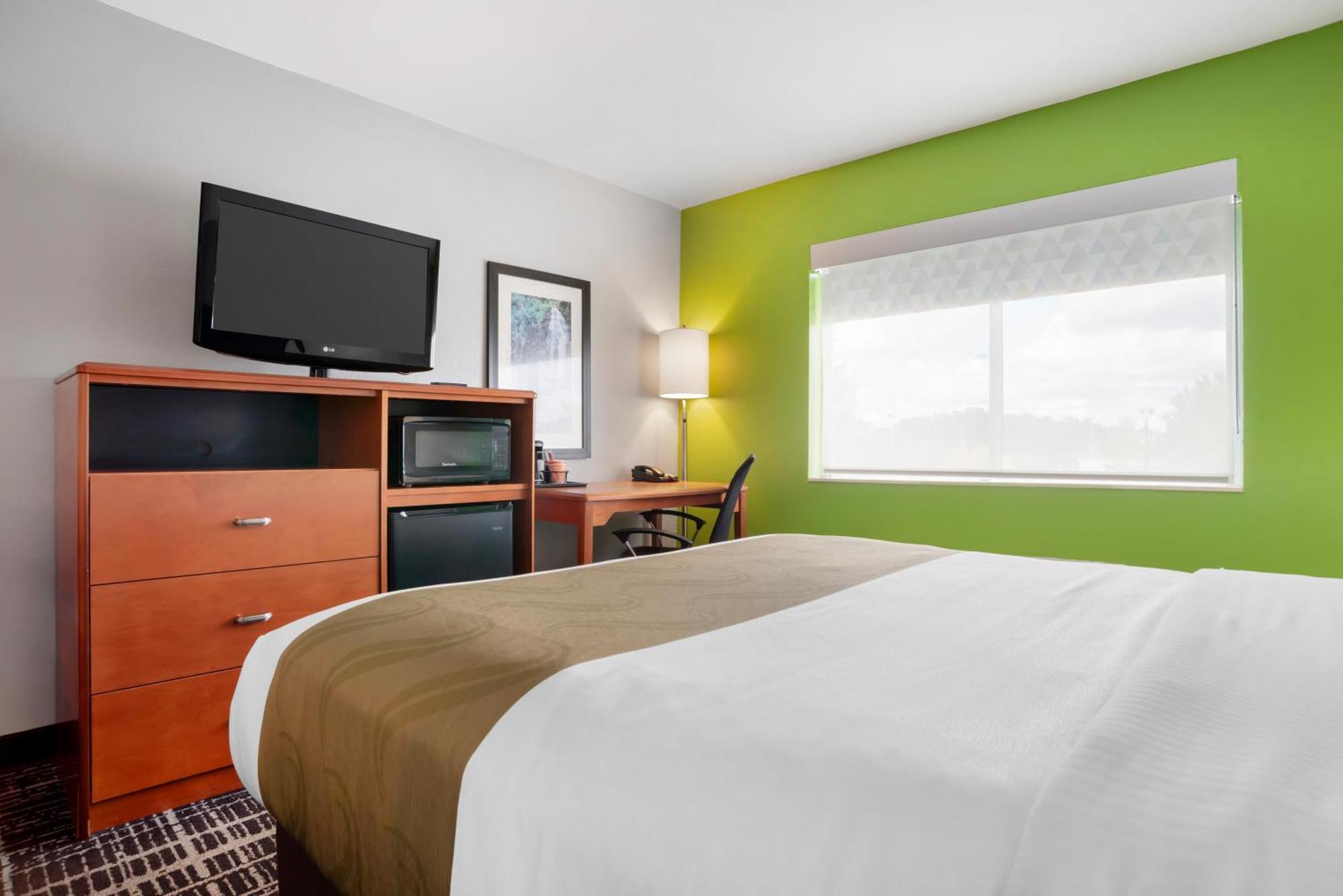 Quality Inn & Suites Birmingham - Highway 280 Kültér fotó
